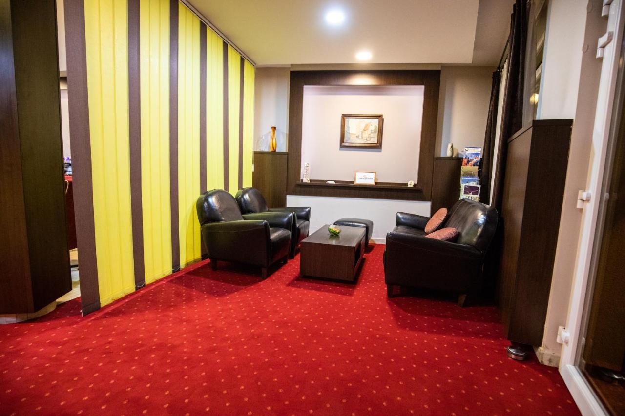 Boutique Hotel Golden Star Tuzla Exterior photo