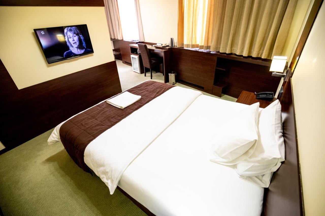Boutique Hotel Golden Star Tuzla Exterior photo